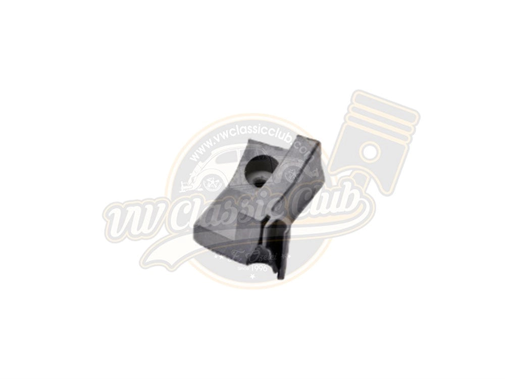 vw convertible rear quarter window wedge right 1200 1303 55 5624